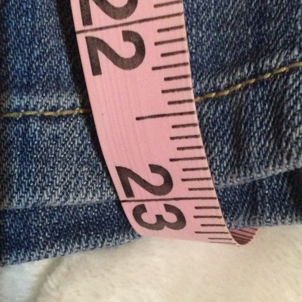 Candies Blue Denim Pencil Skirt with Flair - Picture 12 of 13